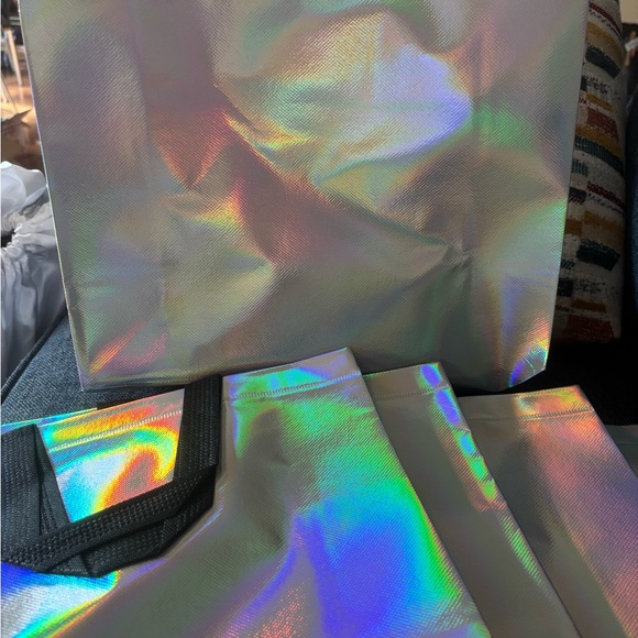 BUNDLE OF FIVE 13”x11” Iridescent Tote Bags BRAND NEW - Picture 10 of 10